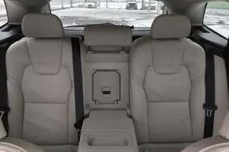 Volvo XC60, 2.0, 140 kW, diesel, automatic, four-wheel drive