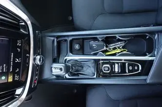 Volvo V60, 2.0, 140 kW, дизель, автомат, передний привод