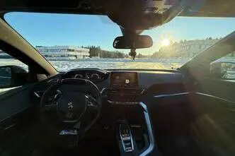 Peugeot 3008, 1.2, 96 kW, бензин, автомат, передний привод