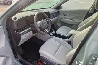 Hyundai Kona, 1.6, 77.2 kW, hybrid, automatic, front-wheel drive