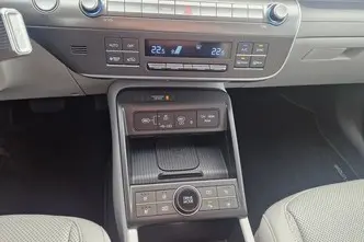 Hyundai Kona, 1.6, 77.2 kW, hybrid, automatic, front-wheel drive