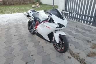 DUCATI 848, 0.8, 92 kW, bensiin, manuaal, tagavedu