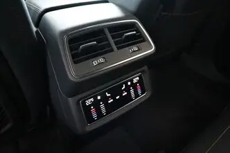 Audi e-tron, 158 kW, electric, automatic, four-wheel drive