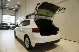 Škoda Fabia, 1.0, 81 kW, бензин, автомат, передний привод