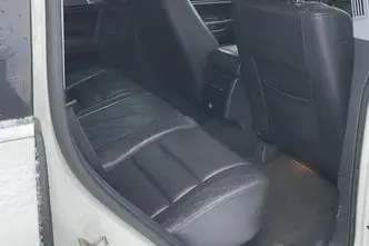 Volkswagen Touareg, 3.0, 176 kW, diesel, automatic, four-wheel drive