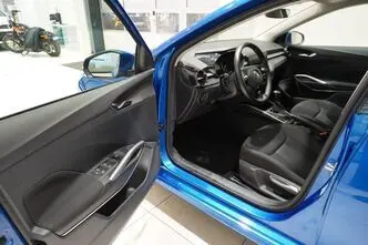 Škoda Fabia, 1.0, 70 kW, бензин, механическая, передний привод