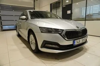Škoda Octavia, 1.5, 110 kW, гибрид, автомат, передний привод