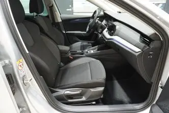 Škoda Octavia, 1.5, 110 kW, гибрид, автомат, передний привод
