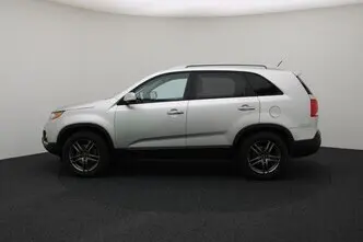 Kia Sorento, 2.4, 128 kW, бензин, автомат, передний привод