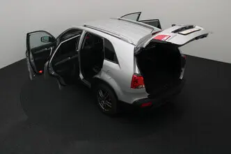 Kia Sorento, 2.4, 128 kW, бензин, автомат, передний привод