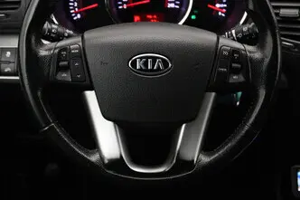 Kia Sorento, 2.4, 128 kW, бензин, автомат, передний привод