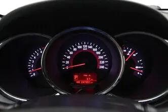Kia Sorento, 2.4, 128 kW, бензин, автомат, передний привод