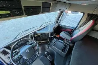 Volvo FM 460 8x2*6, 345 kW, diesel, automatic