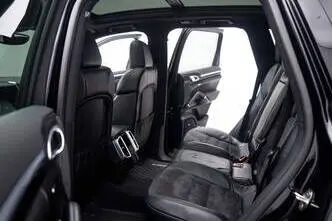 Porsche Cayenne, 3.0, 70 kW, automaat, nelikvedu