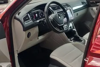 Volkswagen Tiguan, 2.0, 132 kW, petrol, automatic, four-wheel drive