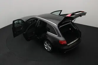 Audi A4, 1.8, 125 kW, bensiin, automaat, esivedu