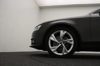 Audi A4, 1.8, 125 kW, bensiin, automaat, esivedu