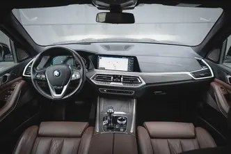 BMW X5, 3.0, 250 kW, petrol, automatic, four-wheel drive