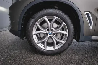 BMW X5, 3.0, 250 kW, petrol, automatic, four-wheel drive
