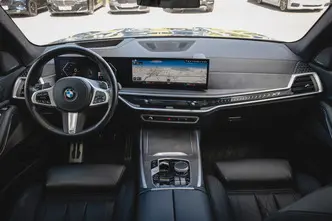 BMW X7, 3.0, 250 kW, hybrid, automatic, four-wheel drive