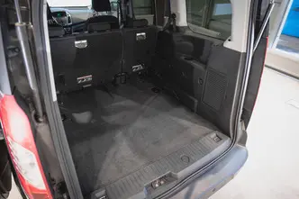 Ford Tourneo Connect, 1.6, 110 kW, bensiin, automaat, esivedu