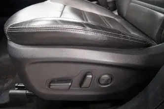 Kia Sorento, 2.2, 147 kW, diesel, automatic, four-wheel drive