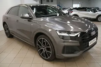 Audi Q8, 3.0, 210 kW, гибрид, автомат, полный привод
