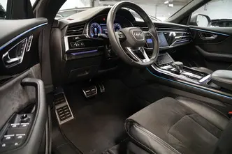 Audi Q8, 3.0, 210 kW, гибрид, автомат, полный привод