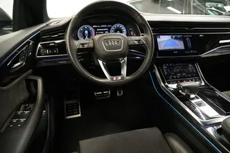 Audi Q8, 3.0, 210 kW, гибрид, автомат, полный привод