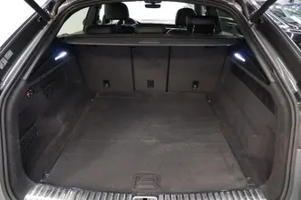 Audi Q8, 3.0, 210 kW, гибрид, автомат, полный привод
