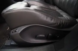 Infiniti FX30, 3.0, 175 kW, дизель, автомат, полный привод