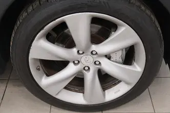 Infiniti FX30, 3.0, 175 kW, дизель, автомат, полный привод