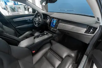Volvo V90 Cross Country, 2.0, 184 kW, гибрид, автомат, полный привод