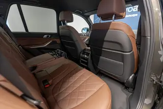 BMW X5, 3.0, 210 kW, гибрид, автомат, полный привод
