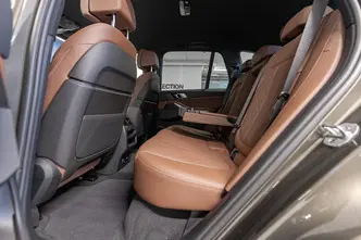 BMW X5, 3.0, 210 kW, гибрид, автомат, полный привод