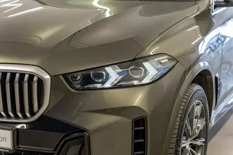 BMW X5, 3.0, 210 kW, гибрид, автомат, полный привод