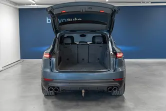 Porsche Cayenne, 2.9, 324 kW, petrol, automatic, four-wheel drive
