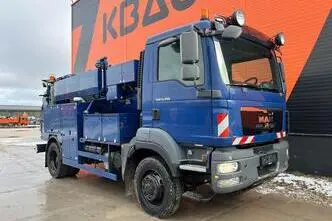 MAN TGM 13.290 4x4, 213 kW, diesel, manual