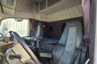 Volvo FH540 8X4 CHASSY, 405 kW, diisel, automaat