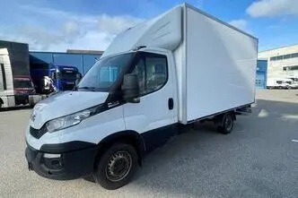Iveco Daily, 2.3, 93 kW, дизель, механическая, задний привод