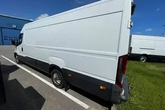 Iveco Daily, 3.0, 132 kW, дизель, автомат, задний привод