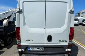 Iveco Daily, 3.0, 132 kW, дизель, автомат, задний привод