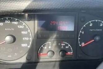 Iveco Daily, 3.0, 125 kW, дизель, механическая, задний привод