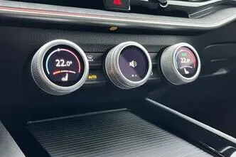 Škoda Superb, 1.5, 110 kW, hybrid, automatic, front-wheel drive