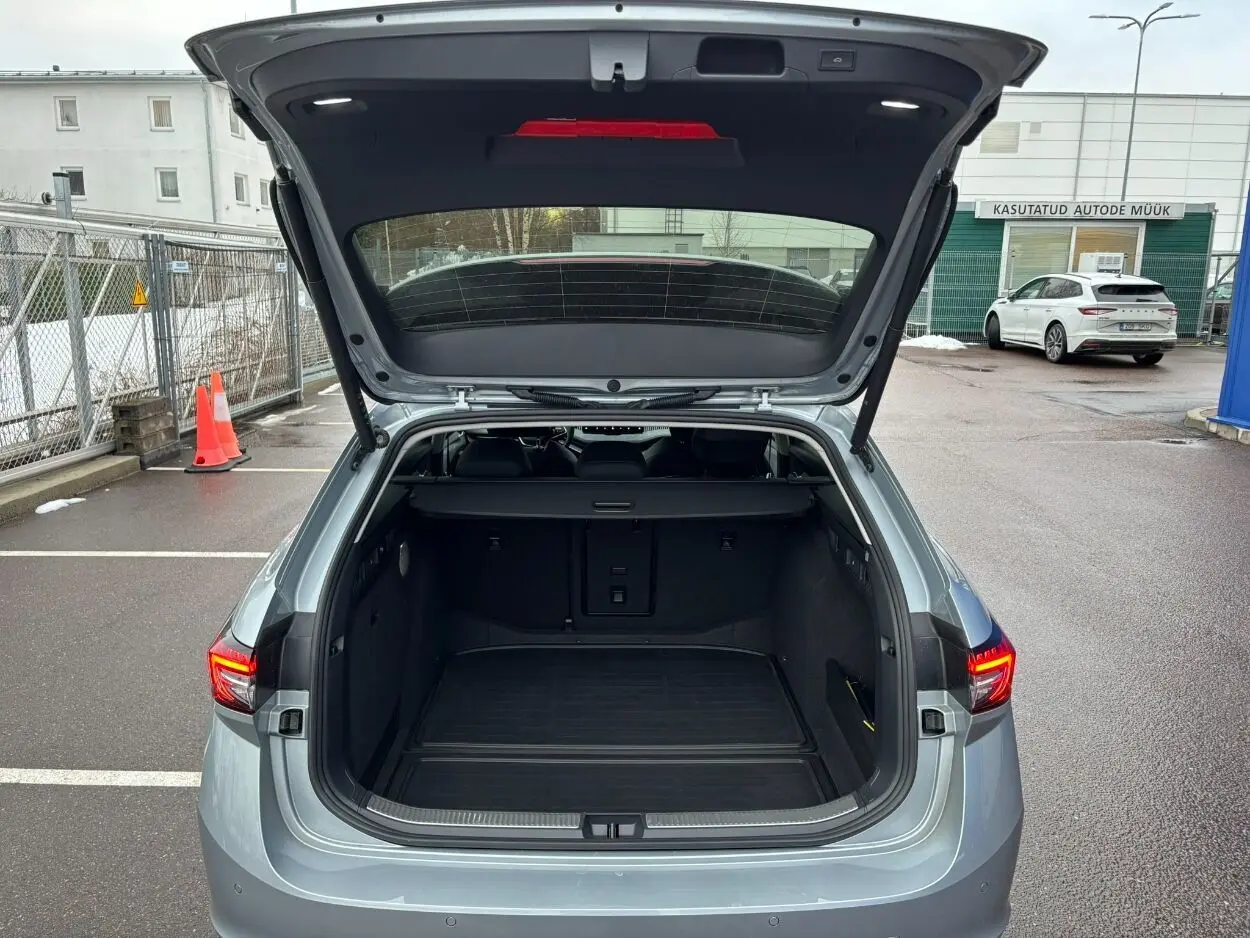 Škoda Superb, 2.0, 110 kW, diisel, automaat, esivedu
