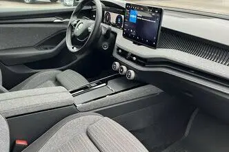 Škoda Superb, 1.5, 110 kW, hybrid, automatic, front-wheel drive