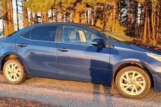 Toyota Corolla, 1.6, 97 kW, бензин, автомат, передний привод