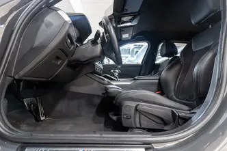 BMW 320, 2.0, 140 kW, гибрид, автомат, полный привод