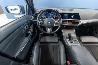 BMW 320, 2.0, 140 kW, гибрид, автомат, полный привод