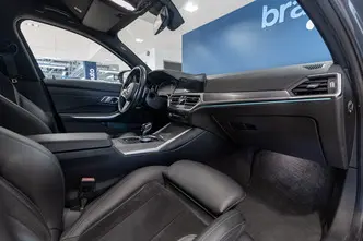 BMW 320, 2.0, 140 kW, гибрид, автомат, полный привод